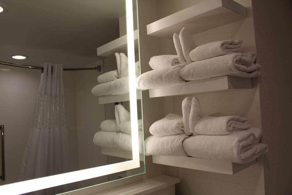 Hampton Inn Oak Ridge Knoxville Room photo