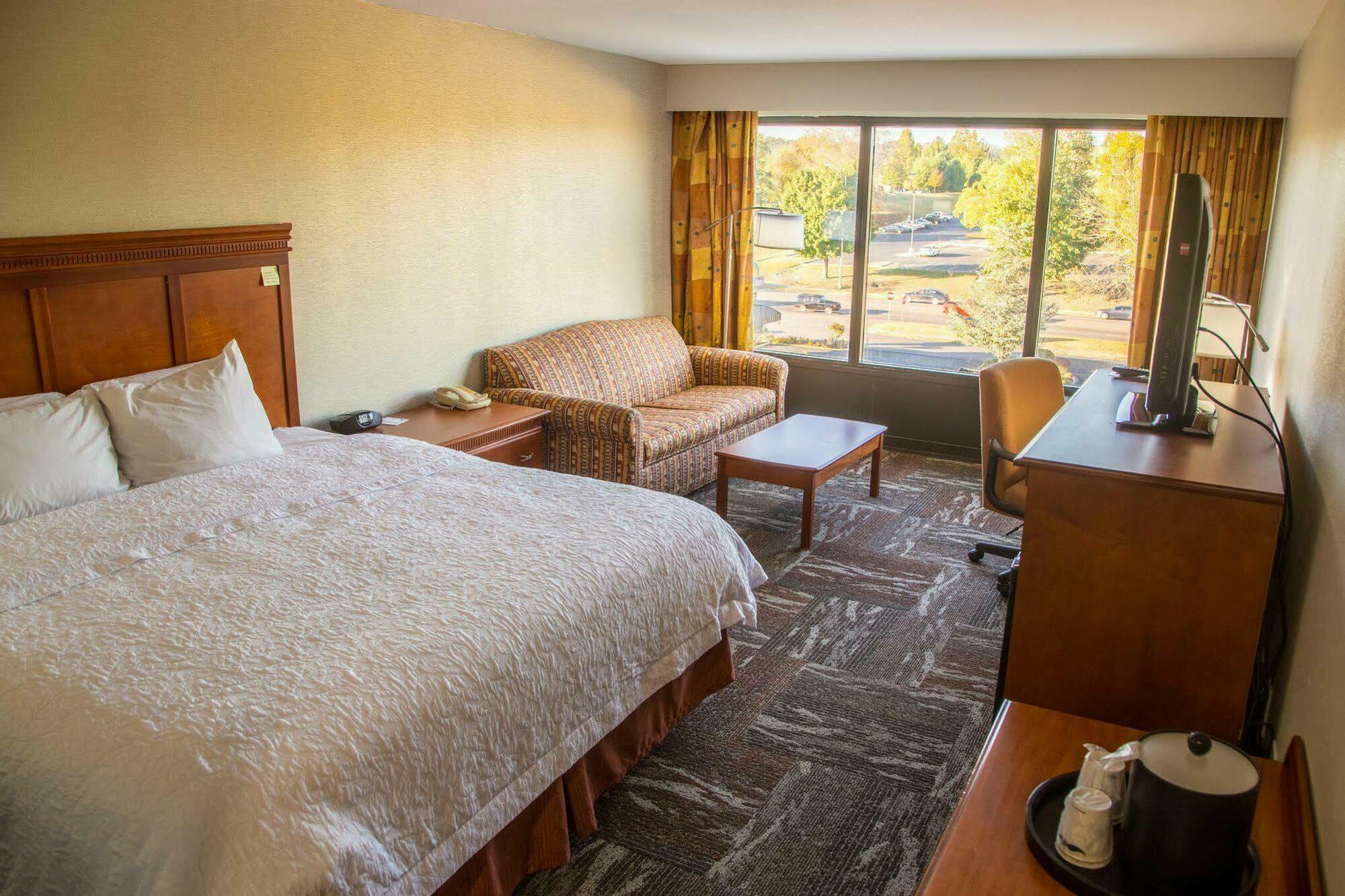 Hampton Inn Oak Ridge Knoxville Exterior photo